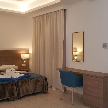 Marica'S Boutique Hotel Kissonerga Dış mekan fotoğraf