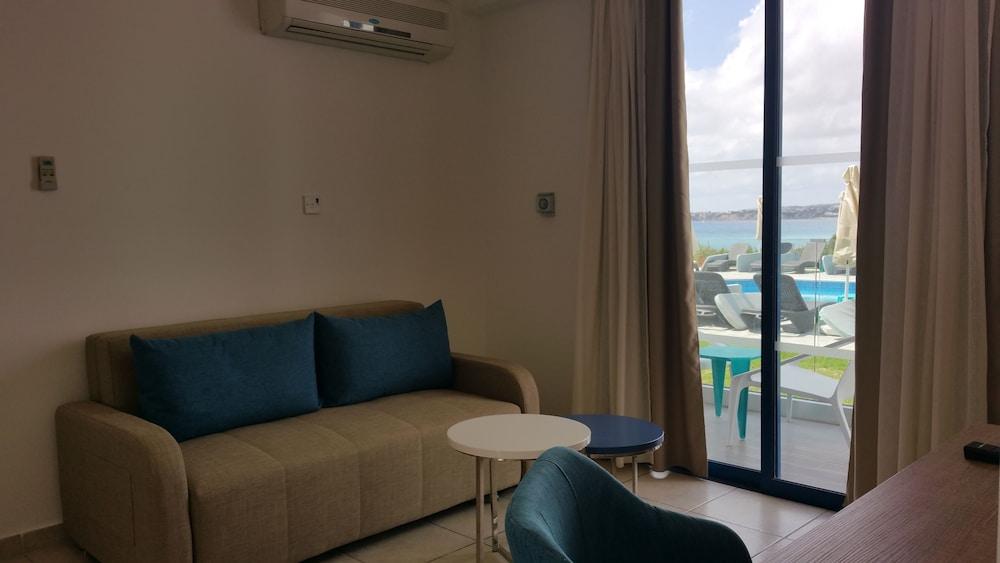Marica'S Boutique Hotel Kissonerga Dış mekan fotoğraf